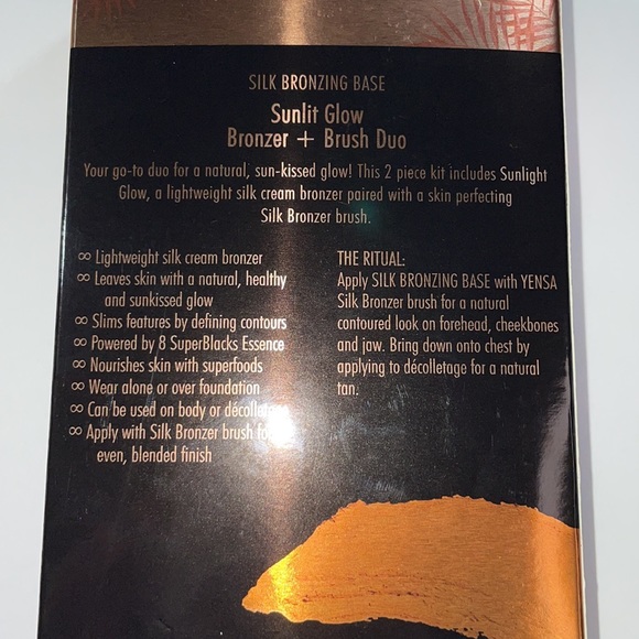 Yensa Silk Bronzing Base - Picture 2 of 4
